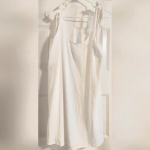 Bundle Lulu's flowy mini dress and Gardenwed ace dress.